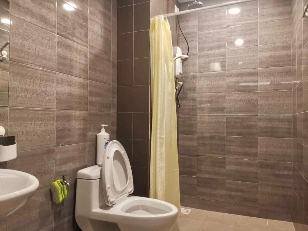 Symphony Tower 高贵环境和安静舒适20分钟到 Kl * Kampong Baharu Balakong