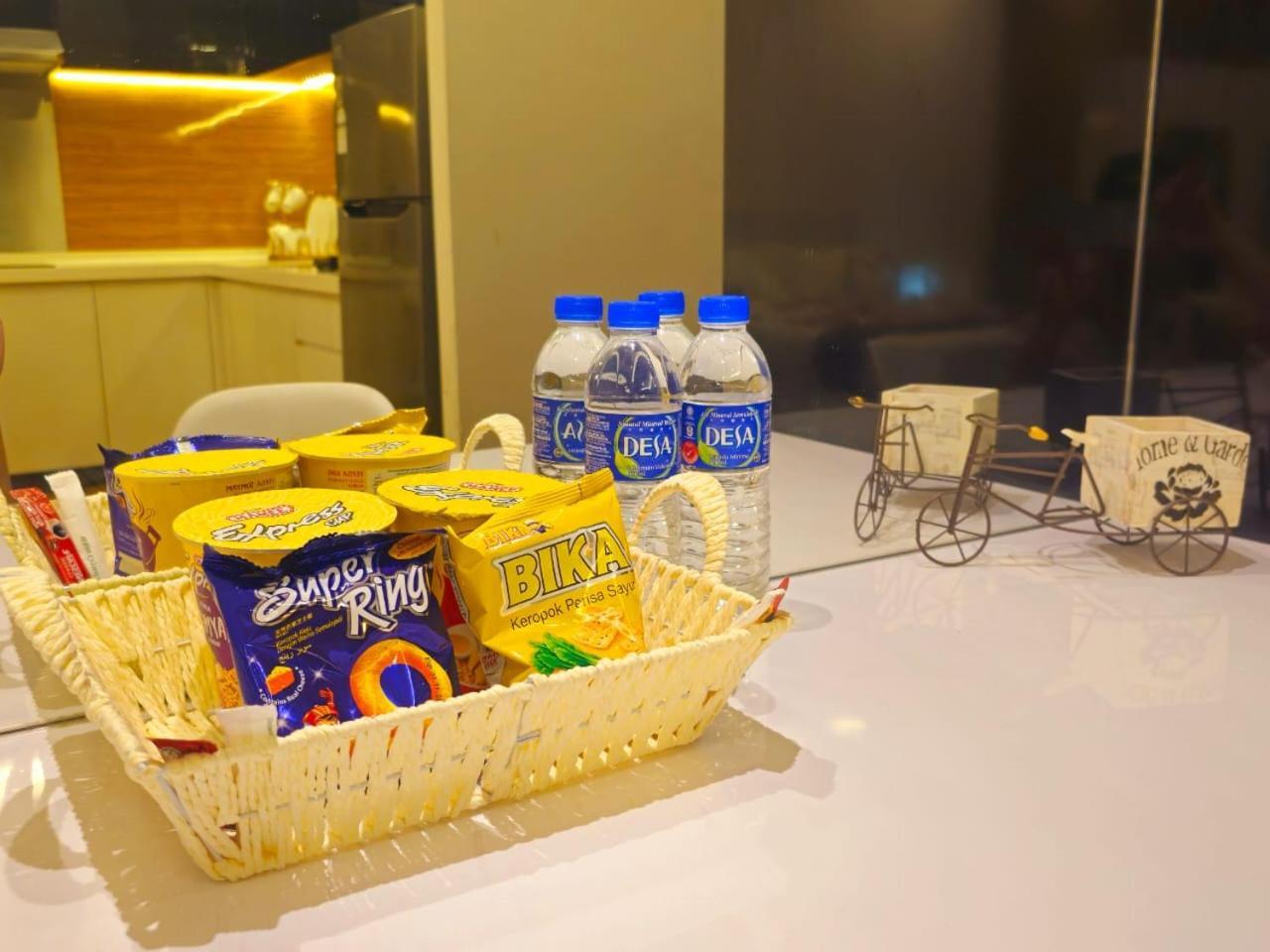 Symphony Tower 高贵环境和安静舒适20分钟到 Kl Homestay Kampong Baharu Balakong
